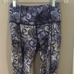 Lululemon crop leggings, Size 4